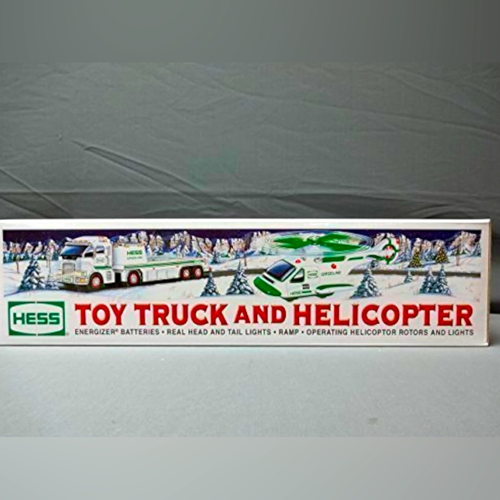 Hess Truck & helicopter 2006
Box never opened !